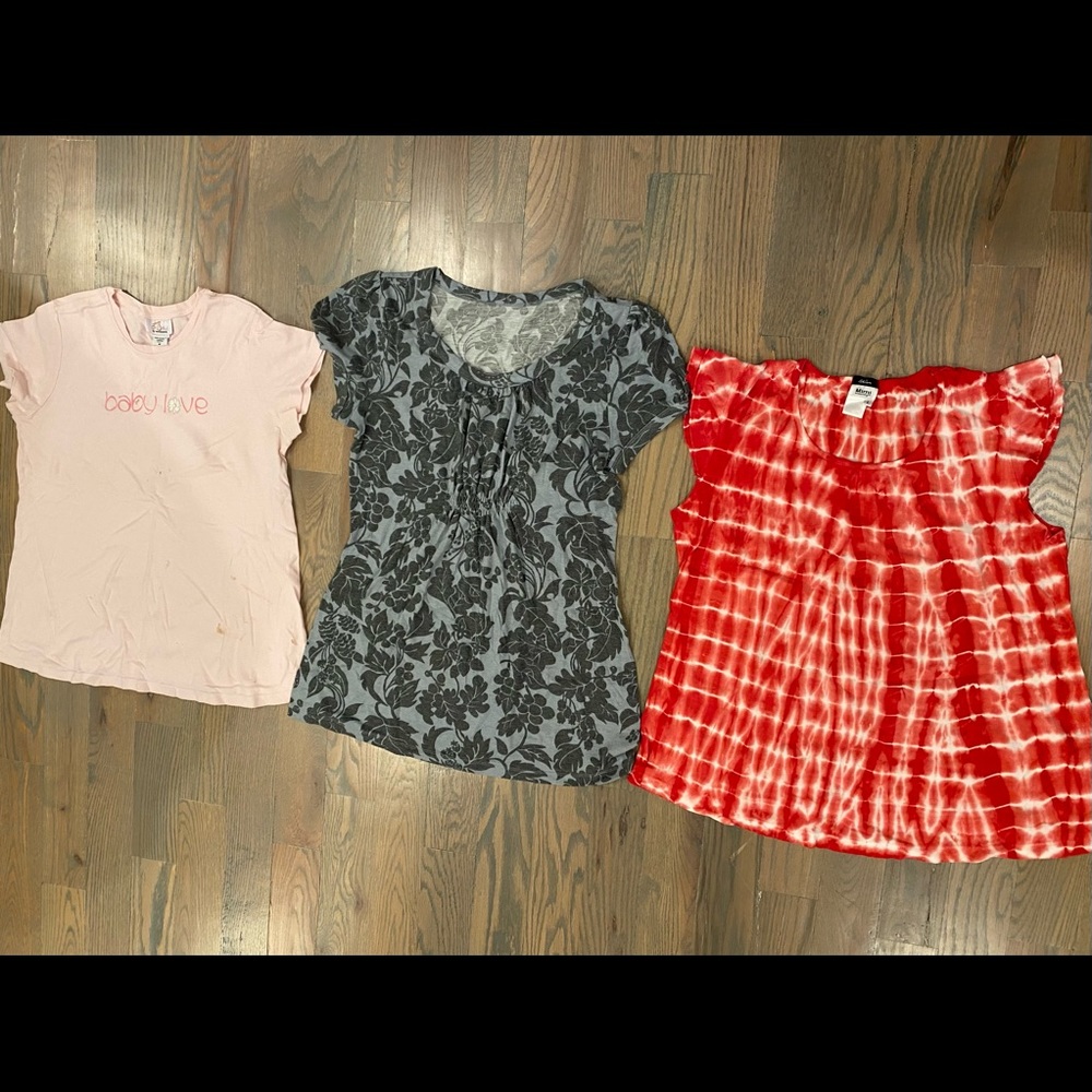 3 Maternity womens tops size L ( pink one is M)